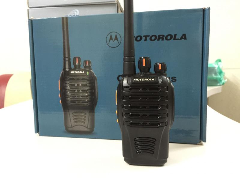 Motorola GP 990